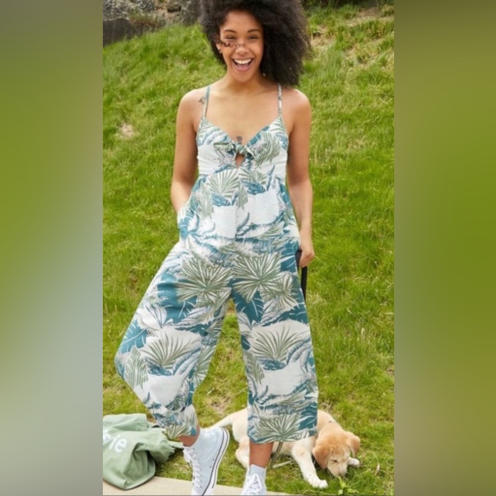New With Tags! Aerie knot front Viscose Cotton Floral Leaf Wide Leg jumpsuit